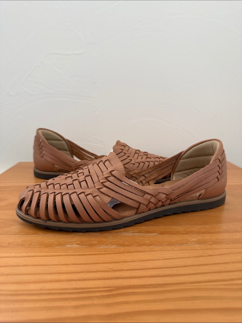 Eurosoft Ranie Huarache Woven Leather Slip On Tan Size 9,5